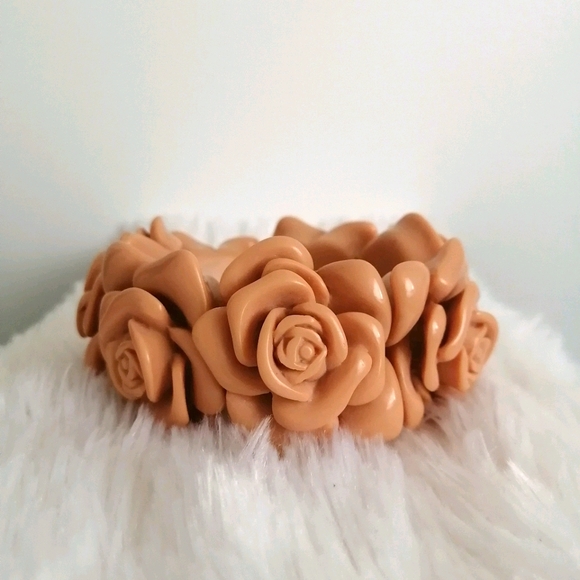 Roses bracelet - Picture 2 of 4